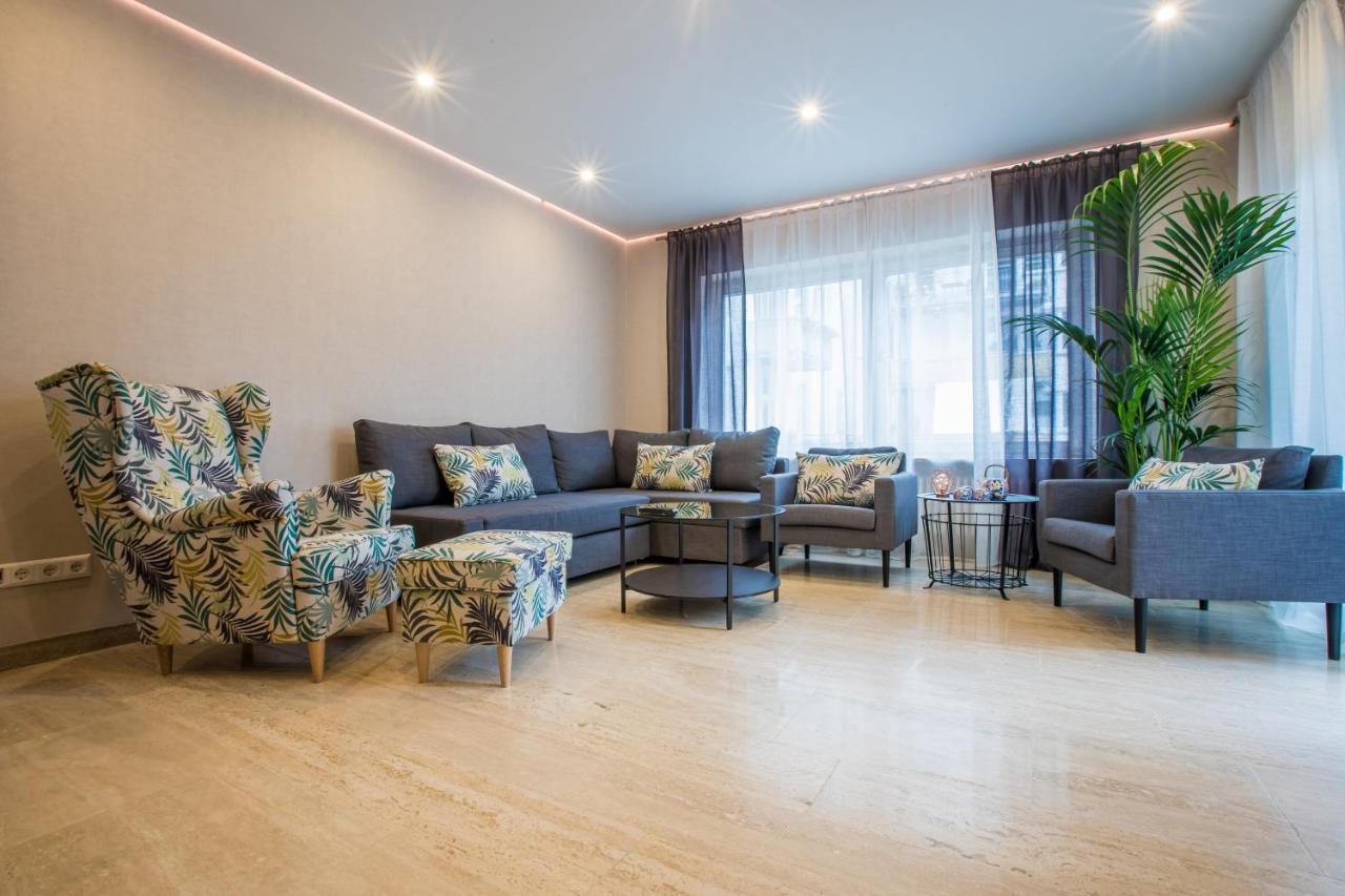 Modernes Apartment In Zentrumsnaehe Mit Eigenem Stellplatz 巴登-巴登 外观 照片